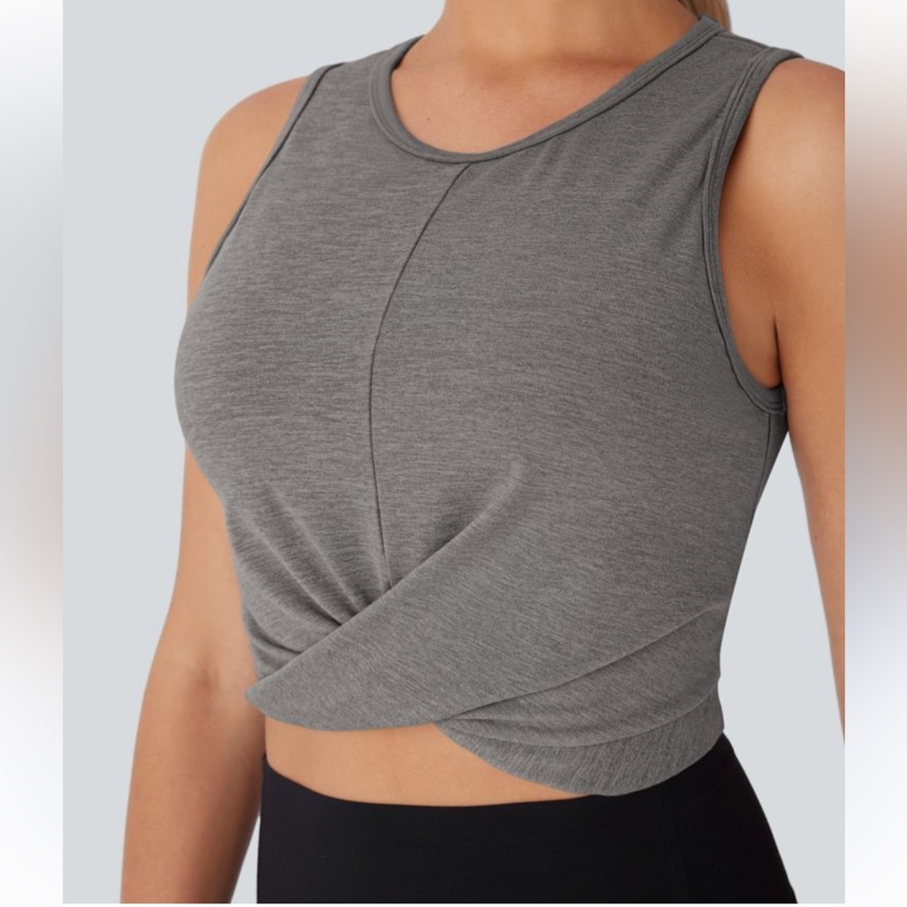 Zobha Twist Front Crop Top. Size large. NWOT